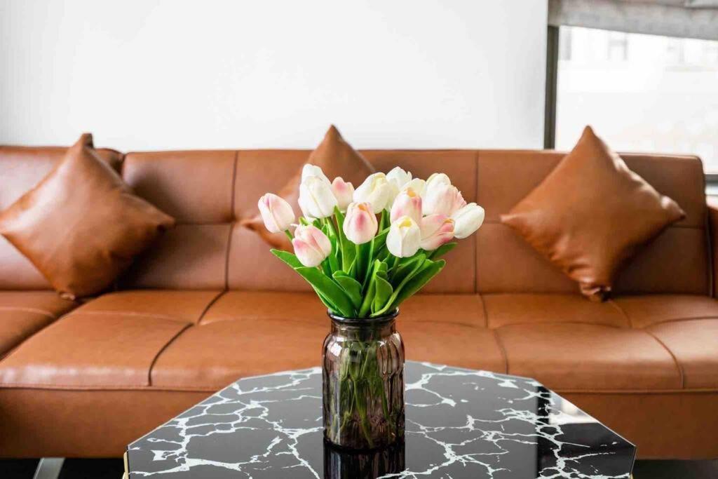 The Price One Bedroom Apartamento *